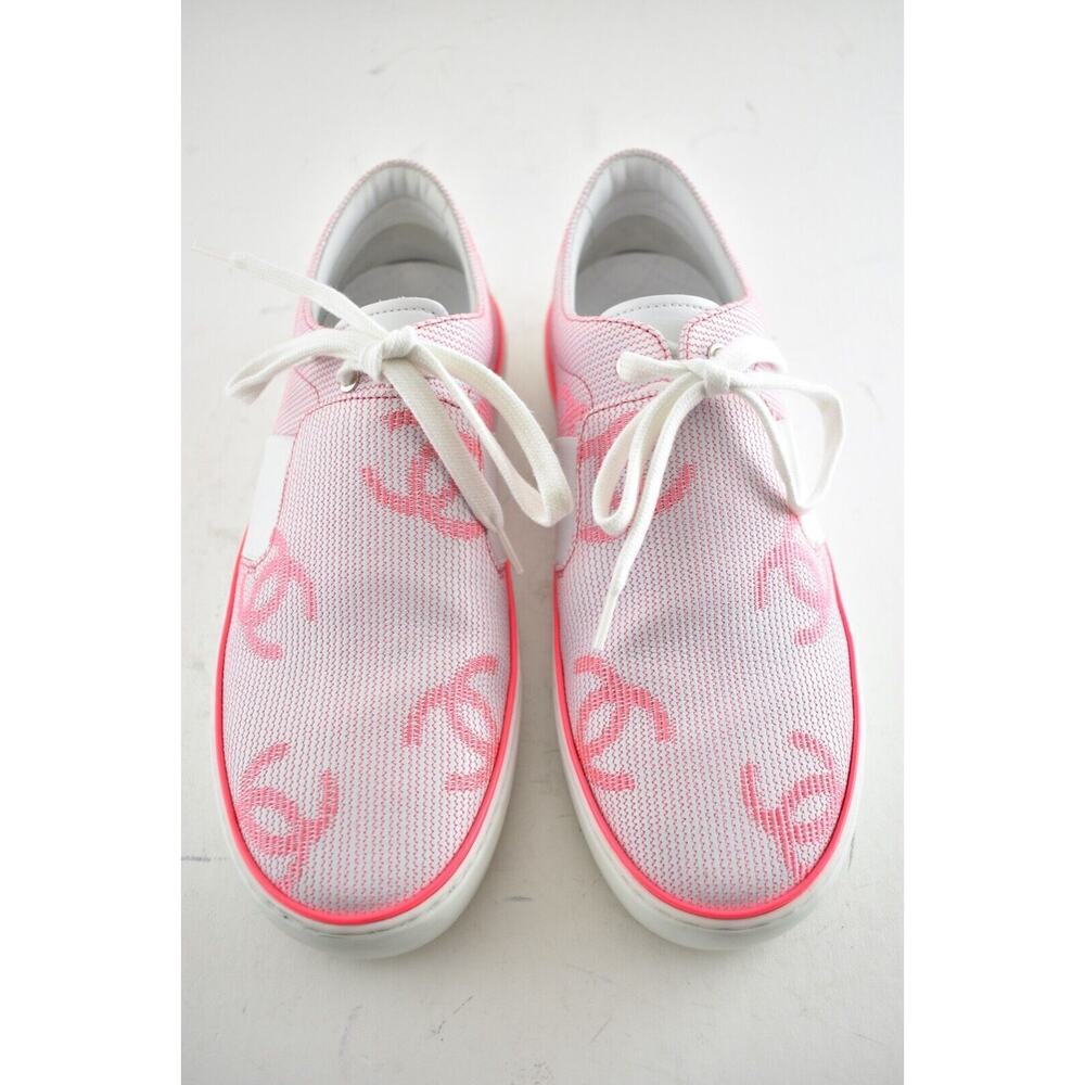 Chanel 18P Neon Pink White CC Slip On Lace Up Flat Runner Trainer Sneaker 39.5 - Picture 6 of 12